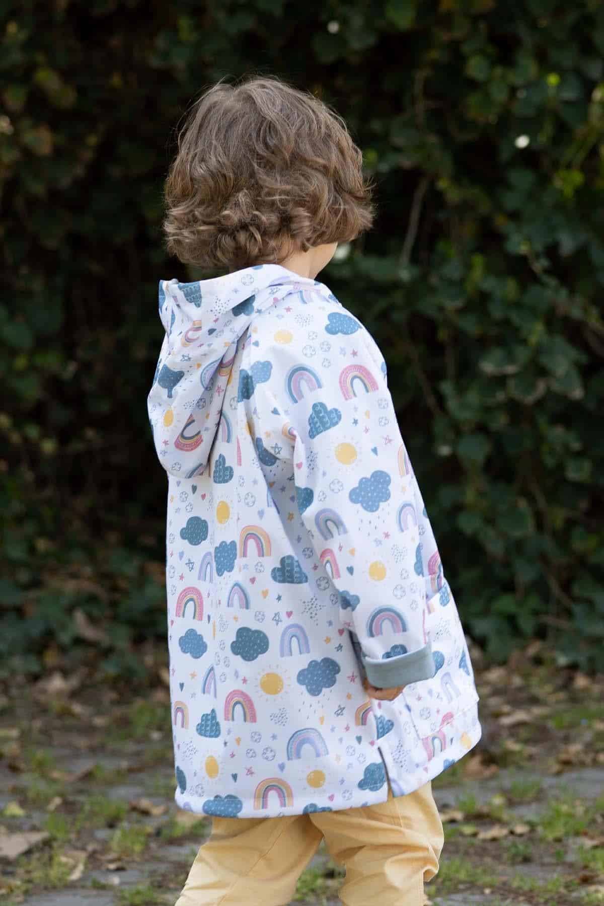 Kids' White Pattern Organic Cotton Raincoat with Hood | Eco-Friendly Protection