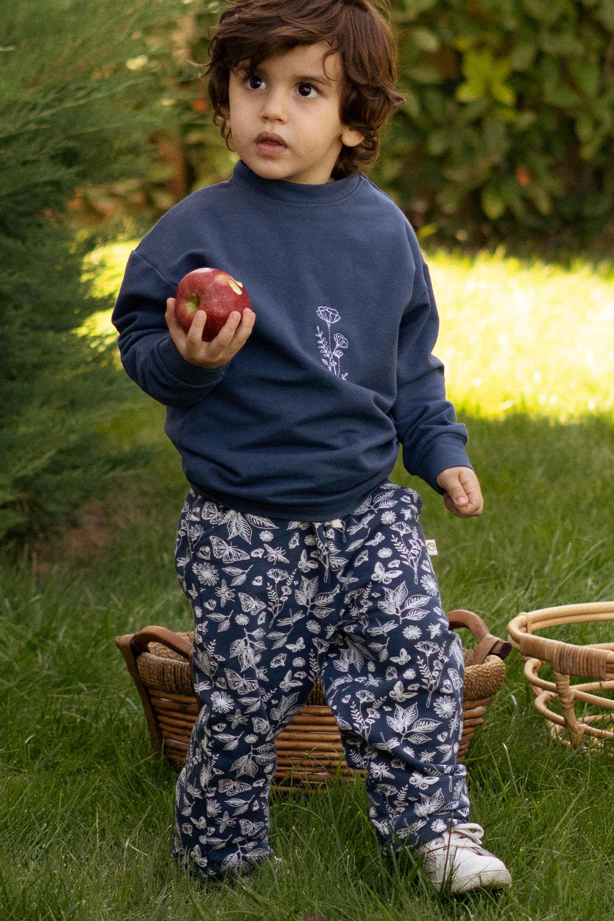 Navy Leaf Pattern Organic Cotton Tracksuit Set for Kids - Soft & Cozy
