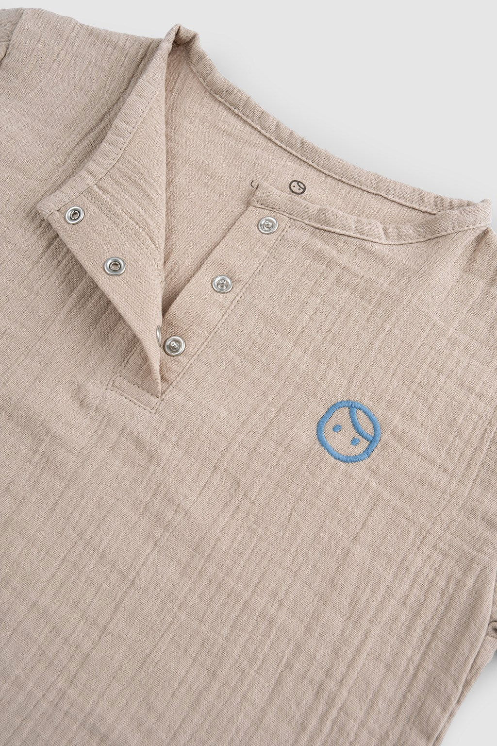 Organic Cotton Muslin Baby Buttoned T-Shirt - Beige