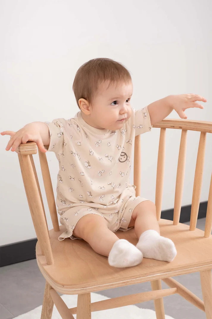 Organic Cotton Baby Short Set with Cotton Pattern | Soft