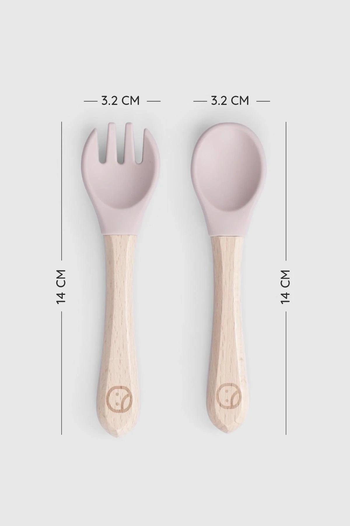 Baby cutlery set with bamboo handles in pink, featuring silicone tips for easy feeding. Ideal for newborns.