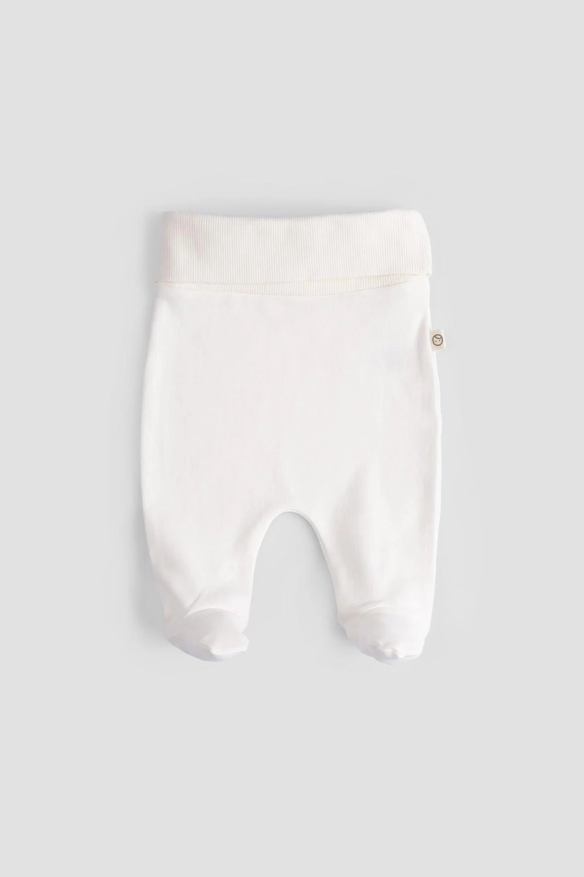 Organic cotton footed trousers for newborns, soft and breathable, part of a 10-piece hospital set in white.