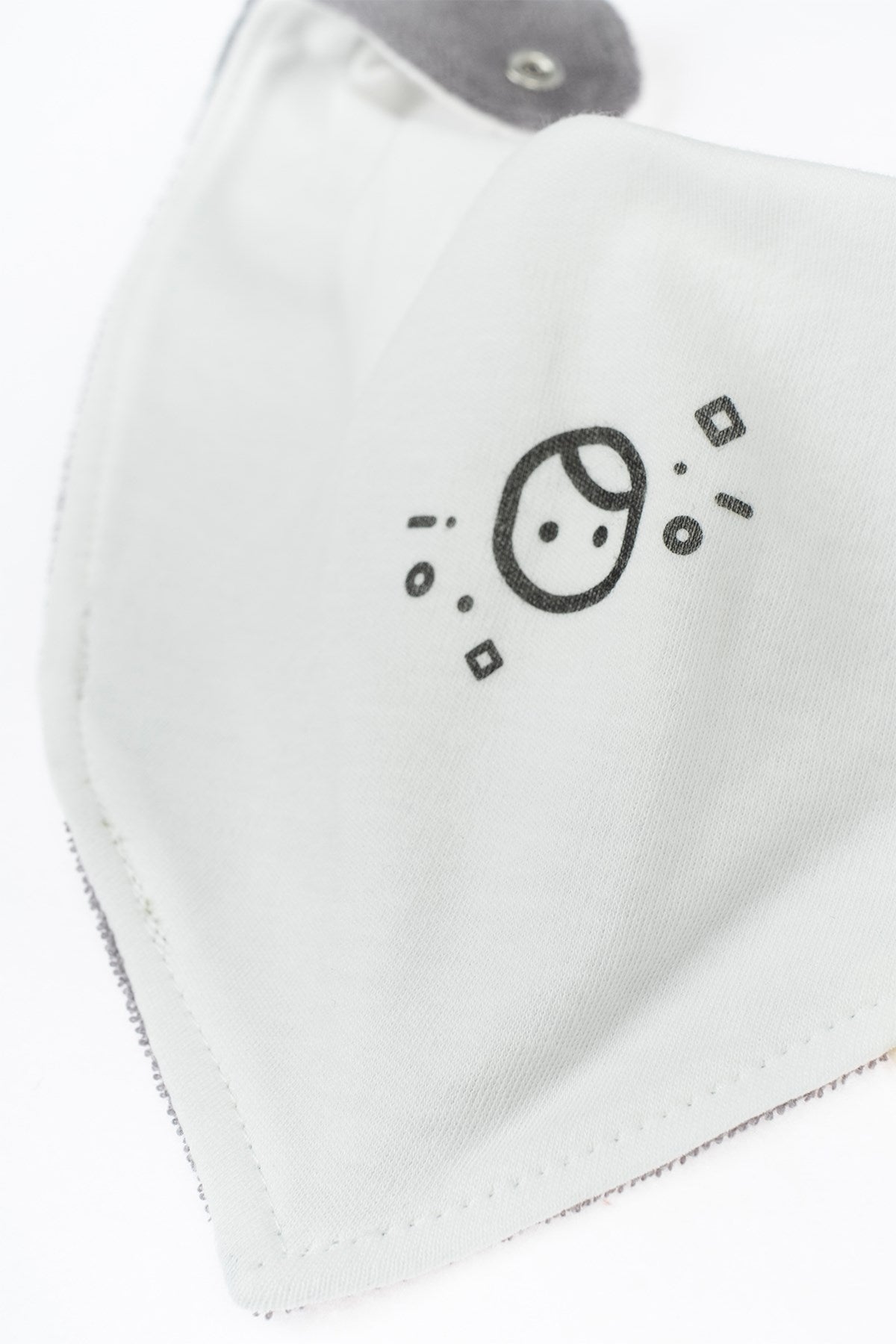 Liquid Proof Organic Cotton Scarf Bib with Gusto Pattern - White
