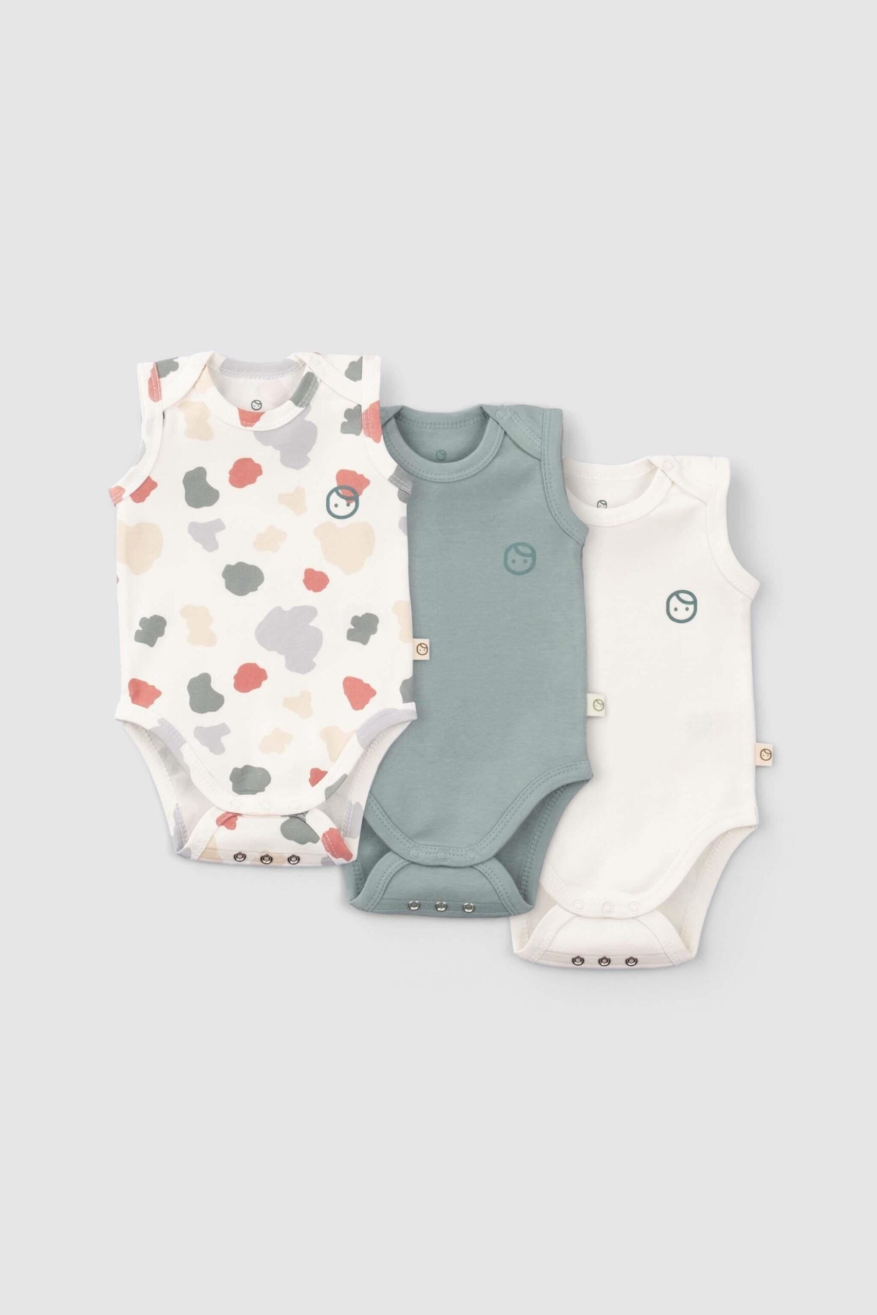 Organic Cotton Bodysuit Set with Animal Print (3-pack)