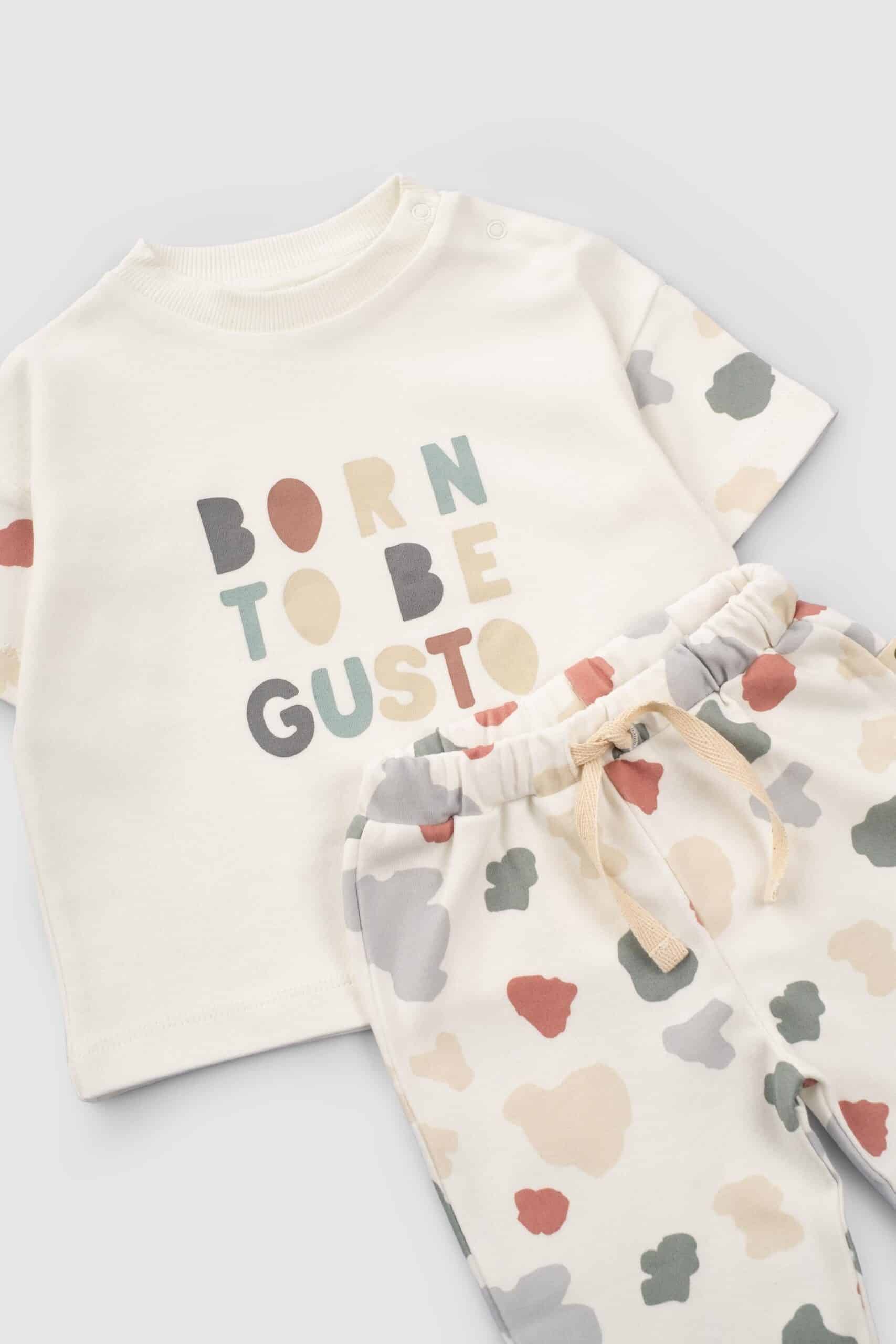 Organic Cotton Baby Set with Gusto Pattern | Soft & Eco-Friendly Babywear"